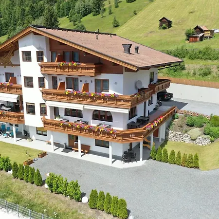 Hotel Romantica 3*
