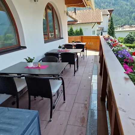 Hotel Romantica Jerzens Hotel 3*